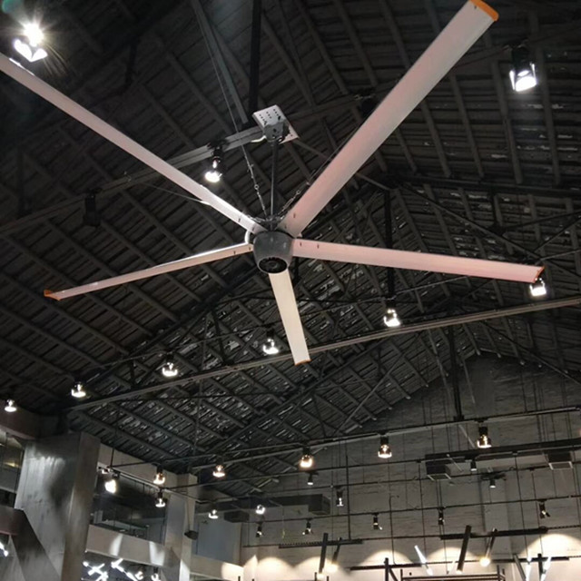 fan de plafond sans engrenages de 2.4m et fan de plafond de BLDC avec la fan de plafond à grande vitesse